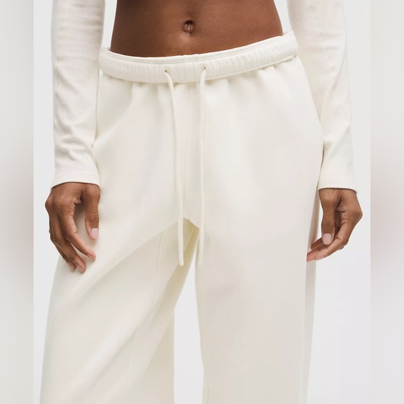 Lululemon Women's Steady State SuperLoft Jogger Trending ColourCoconut Ivory - Picture 4 of 11